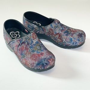 Sanita Professional Danish Clogs (38/7.5-8)